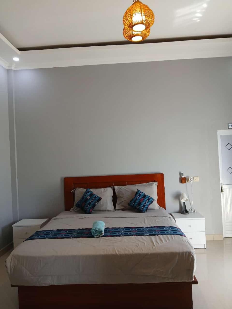 Warm Villas Lombok Kuta  ภายนอก รูปภาพ