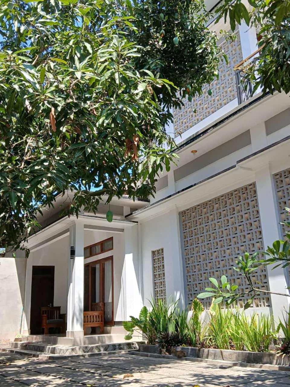 Warm Villas Lombok Kuta  ภายนอก รูปภาพ
